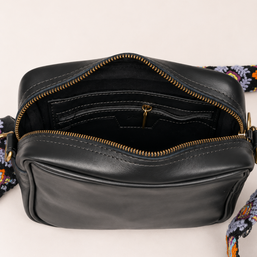Estrellita Crossbody